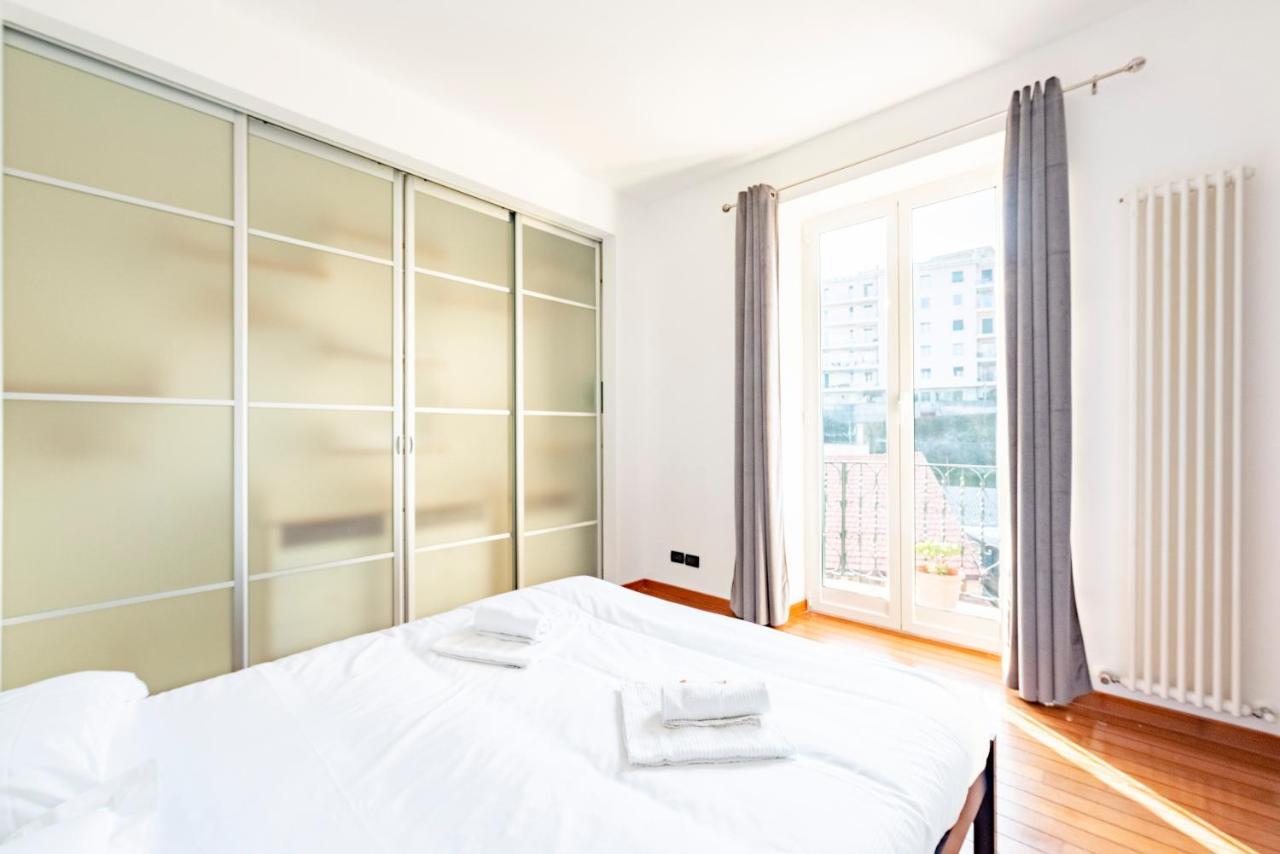 Апартаменты Joivy Modern Flat Next To The Sea Генуя Экстерьер фото