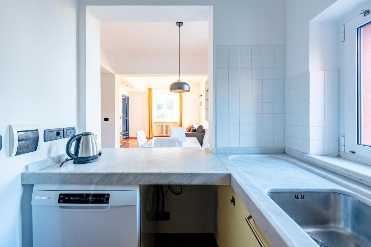 Апартаменты Joivy Modern Flat Next To The Sea Генуя Экстерьер фото