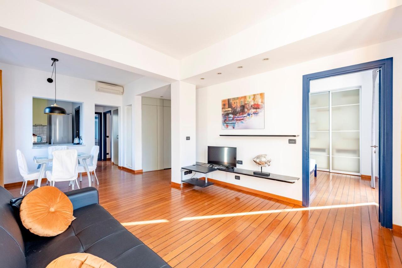 Апартаменты Joivy Modern Flat Next To The Sea Генуя Экстерьер фото